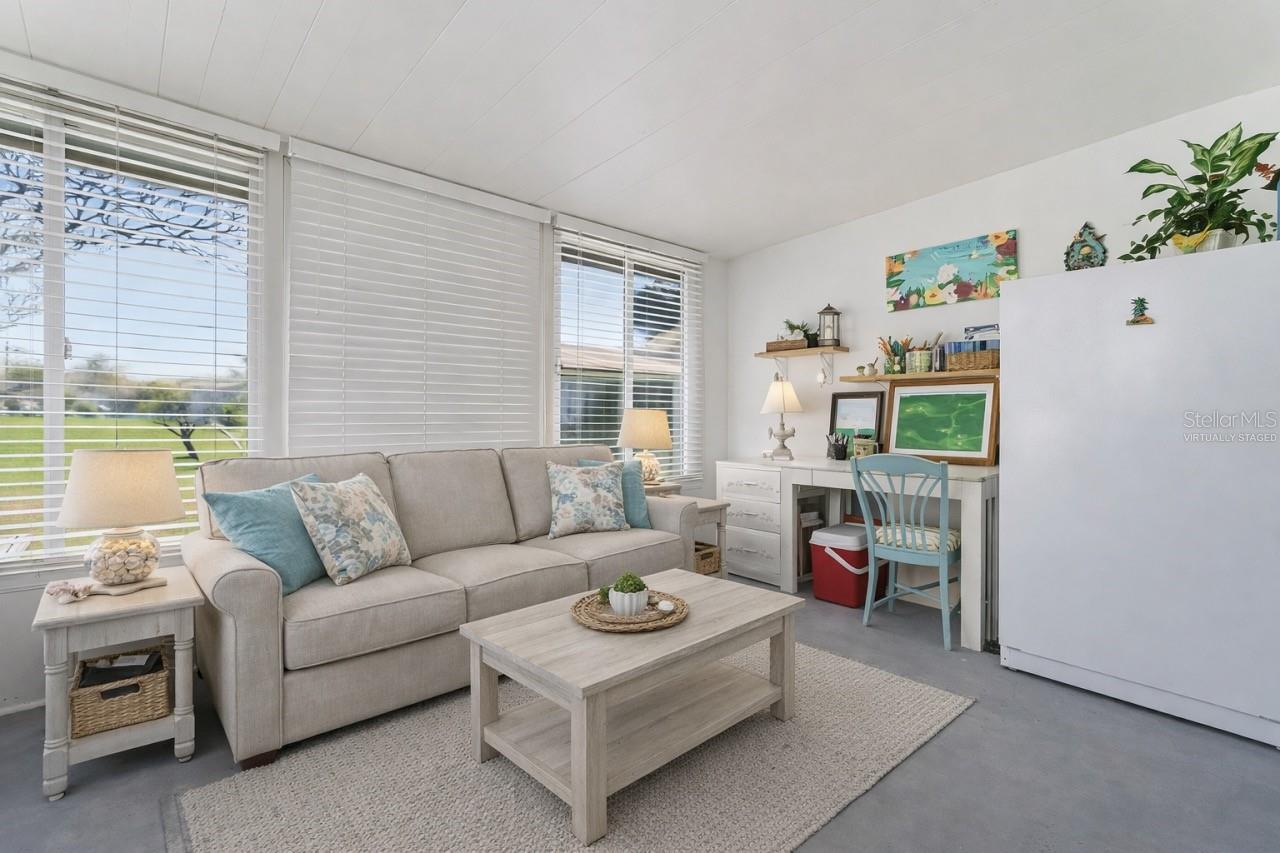 OAKWOOD VILLA SEC A - Residential