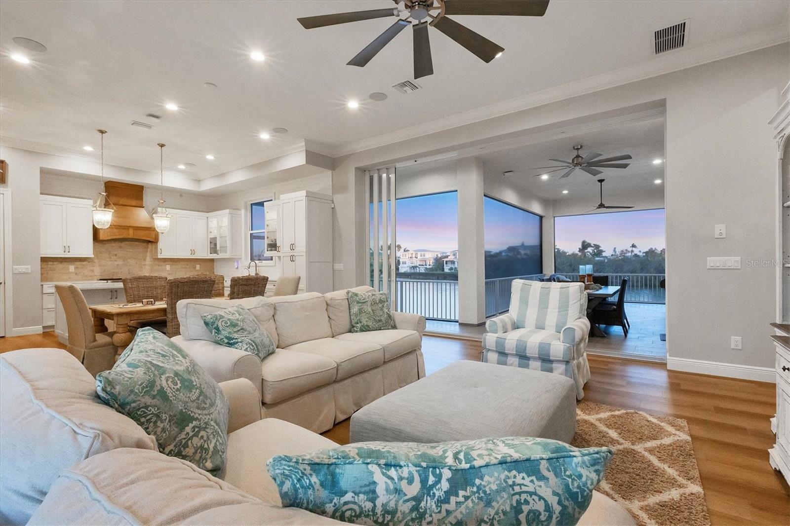 LONGBOAT KEY BAYVIEW ESTATES - Residential