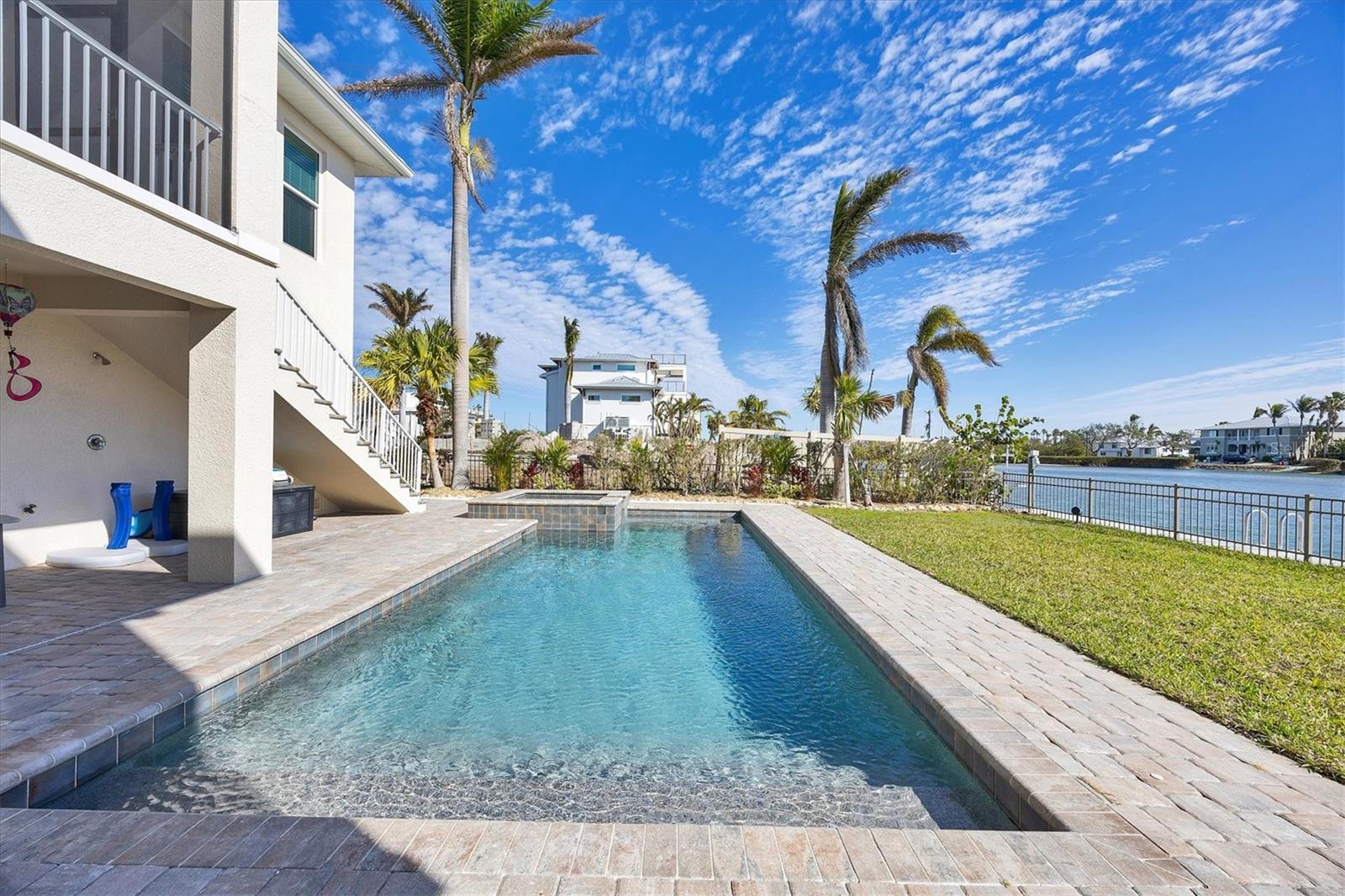 LONGBOAT KEY BAYVIEW ESTATES - Residential