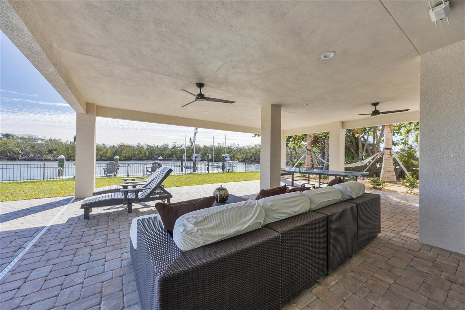 LONGBOAT KEY BAYVIEW ESTATES - Residential