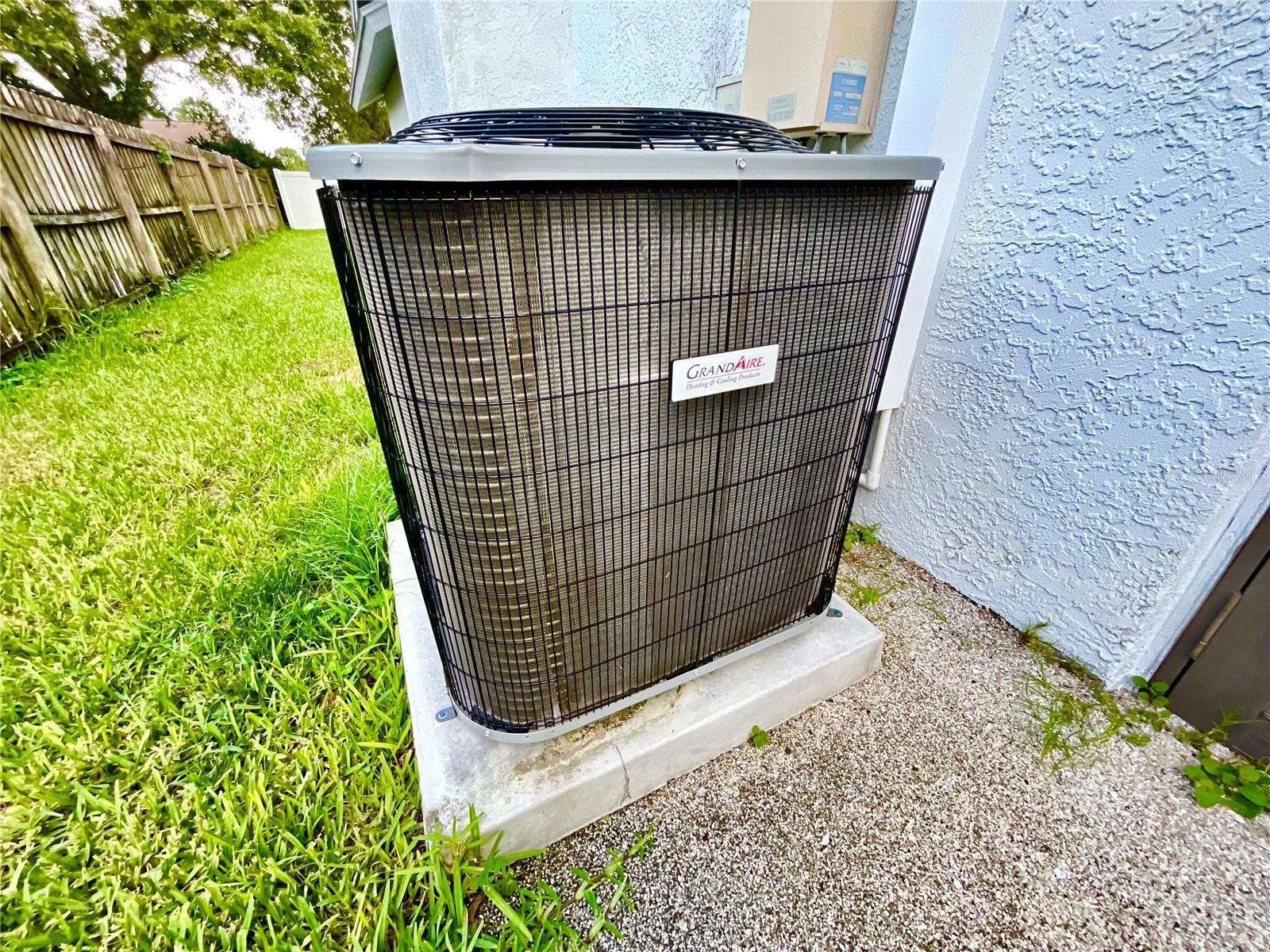 RIVERSIDE OAKS - Residential Lease