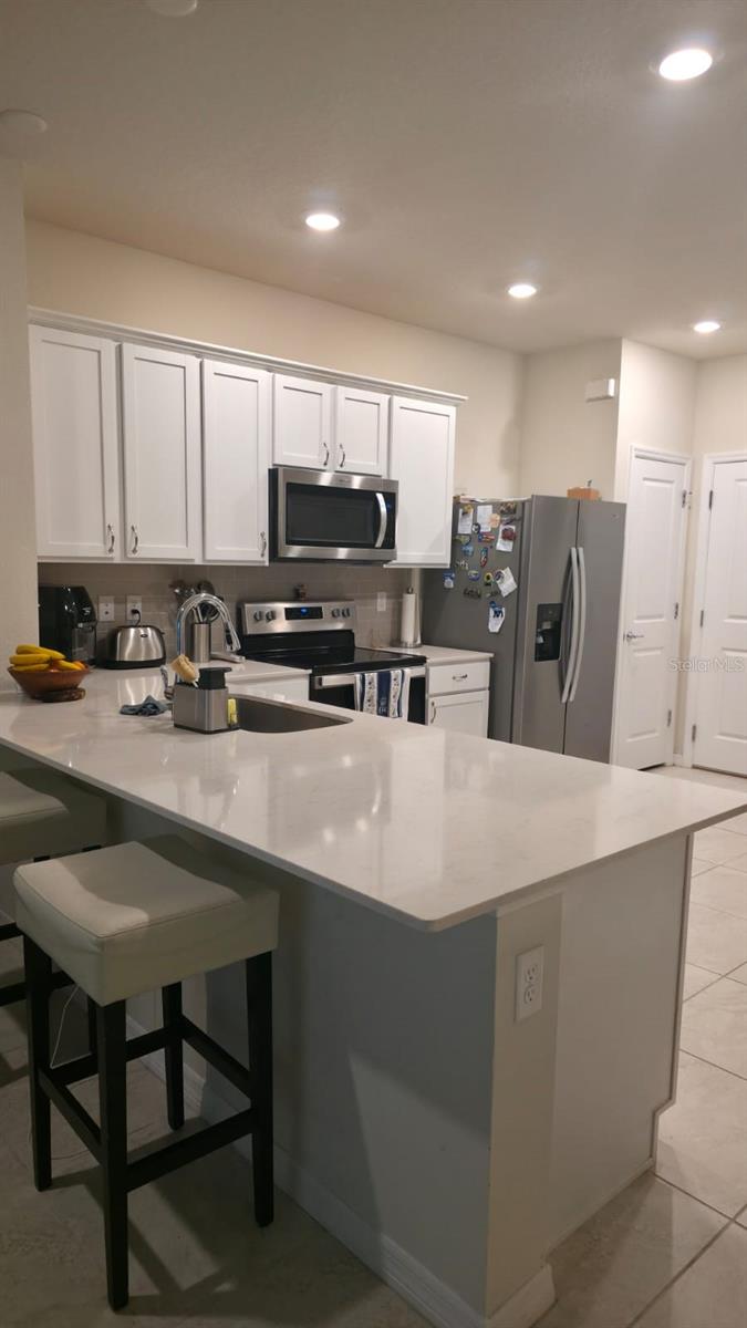 CYPRESS CAY PH 1 - Residential Lease