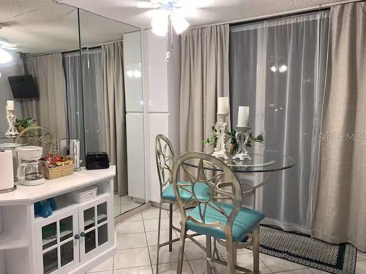 BAYSIDE CONDO - Residential