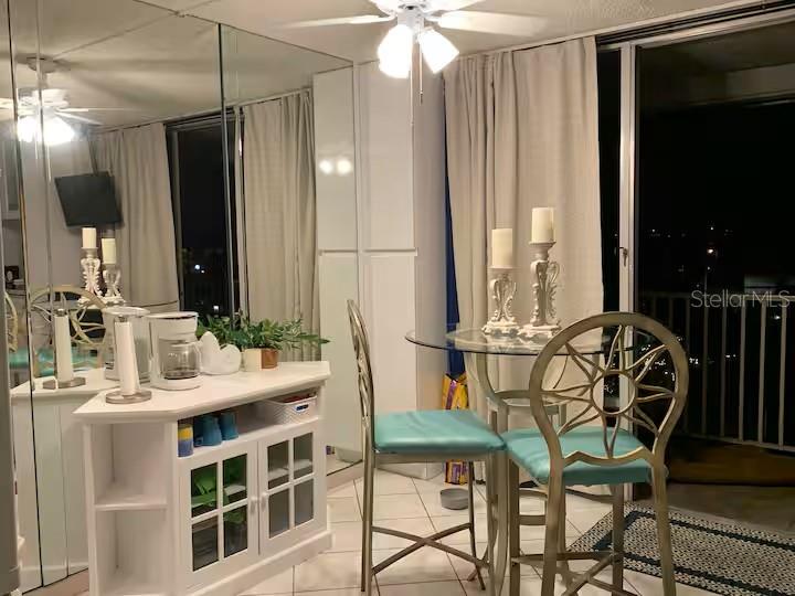 BAYSIDE CONDO - Residential