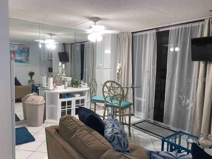 BAYSIDE CONDO - Residential