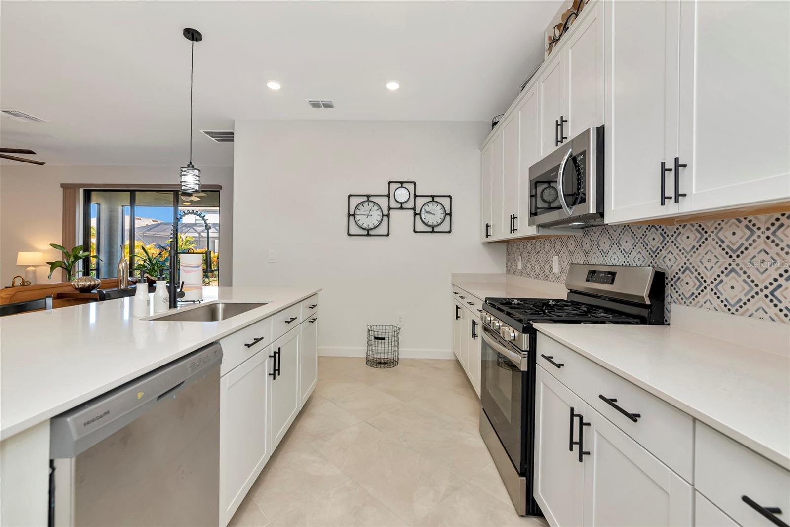 LORRAINE LAKES PH IIB-3 & IIC - Residential