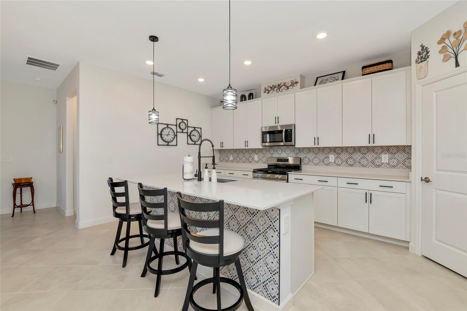 LORRAINE LAKES PH IIB-3 & IIC - Residential