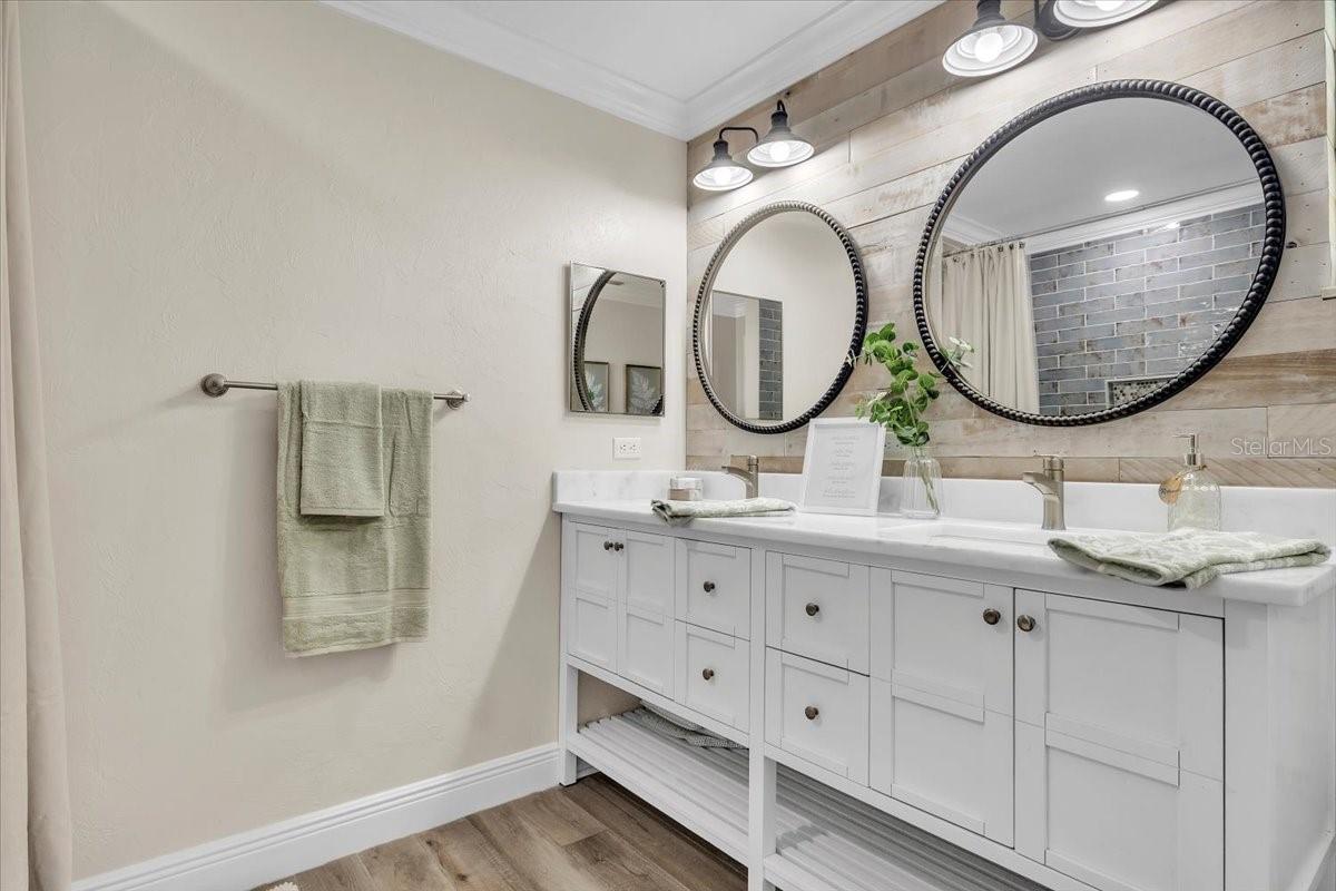 BAY VIEW ACRES - Residential