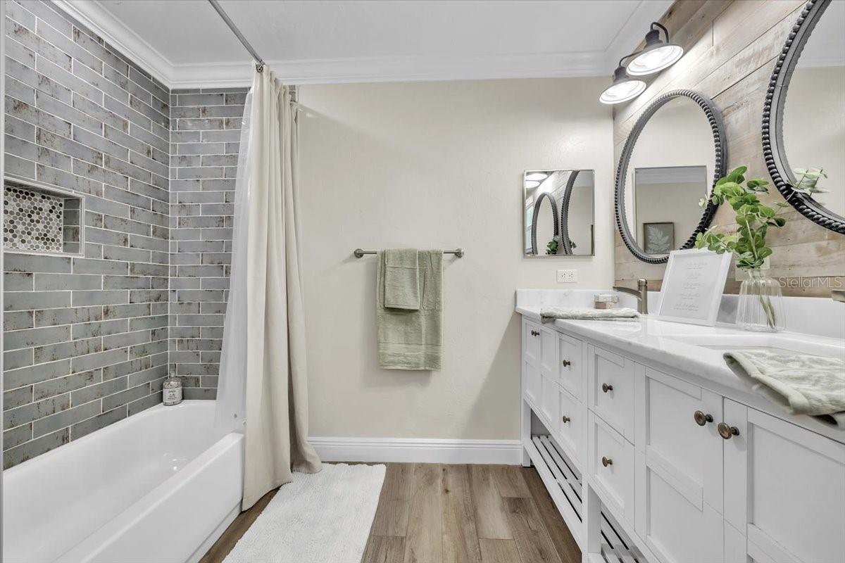 BAY VIEW ACRES - Residential