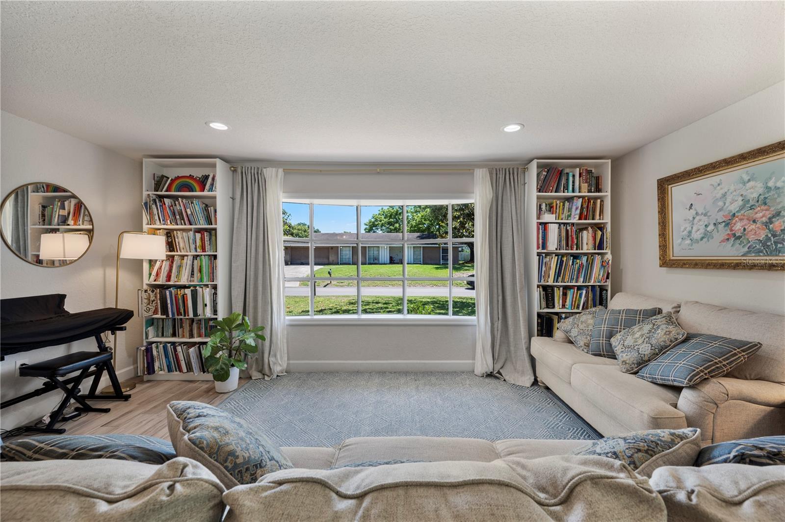 OAK GLEN - Residential