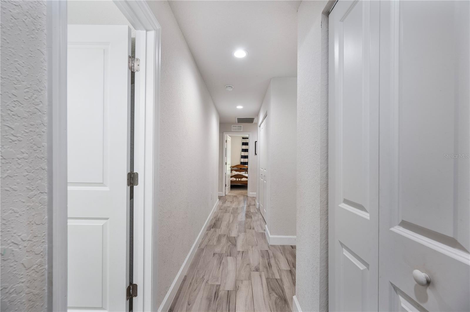 OAK GLEN - Residential