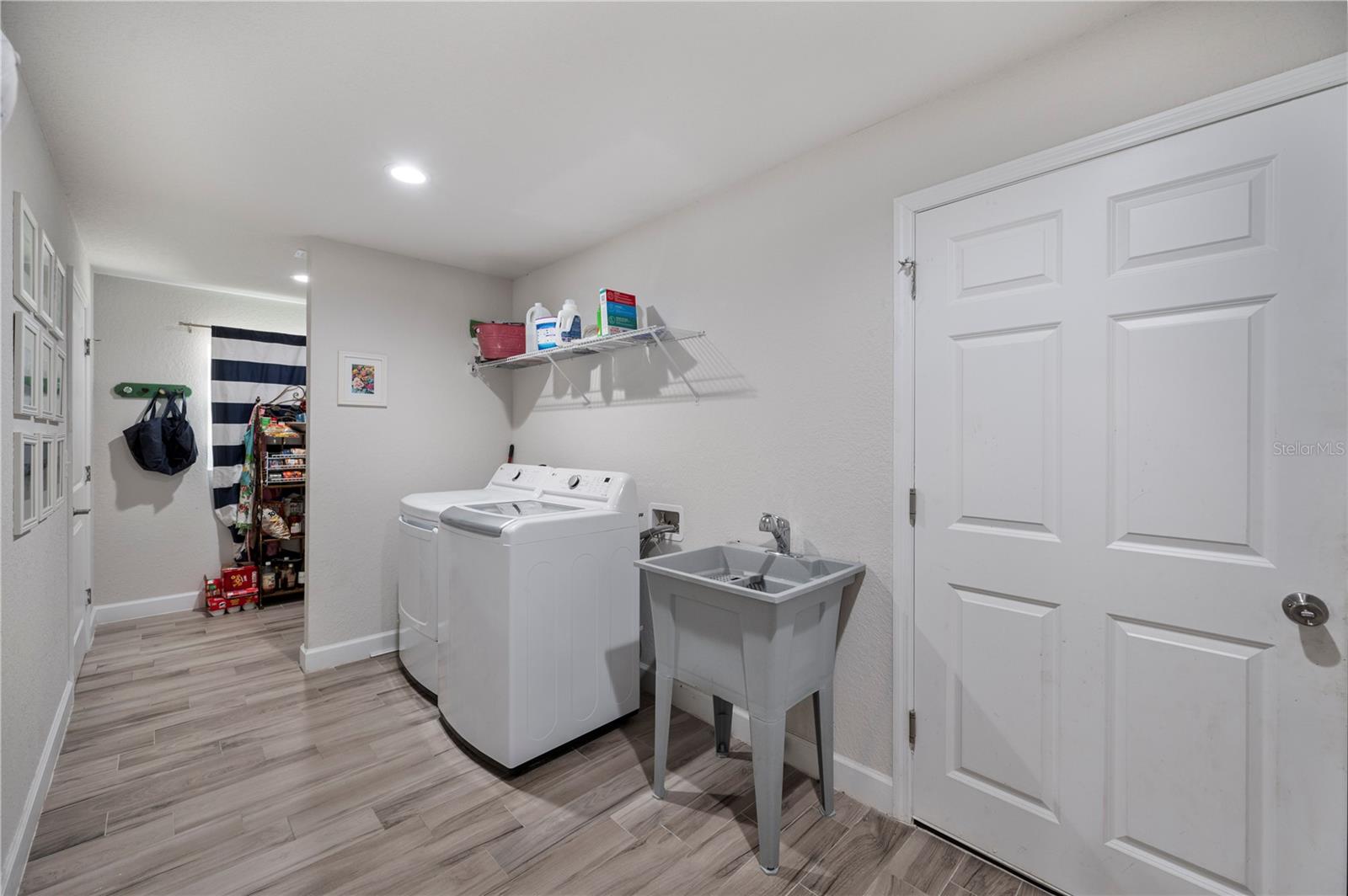 OAK GLEN - Residential