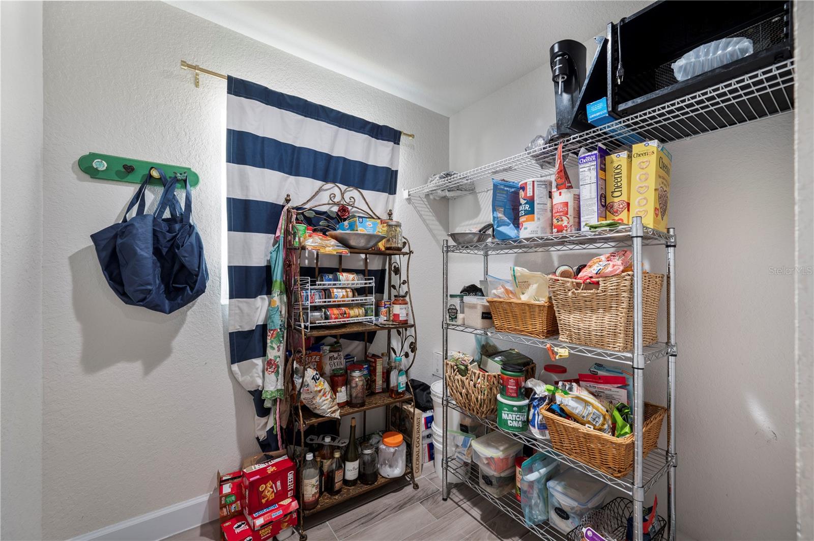 OAK GLEN - Residential