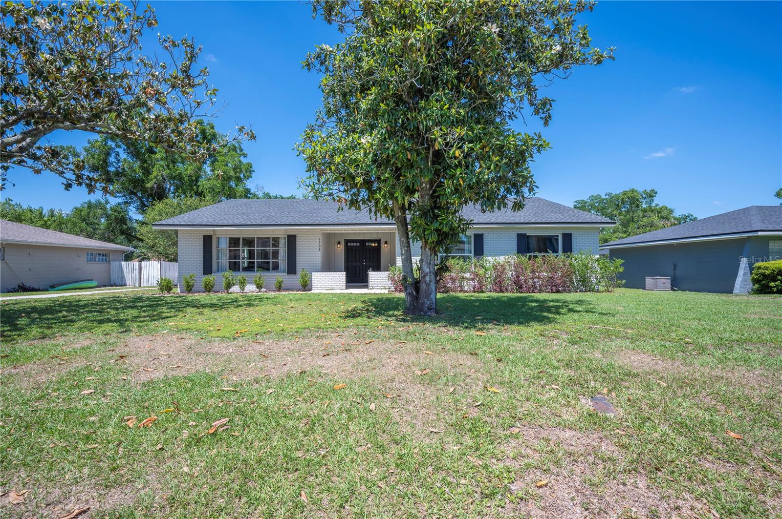 OAK GLEN - Residential