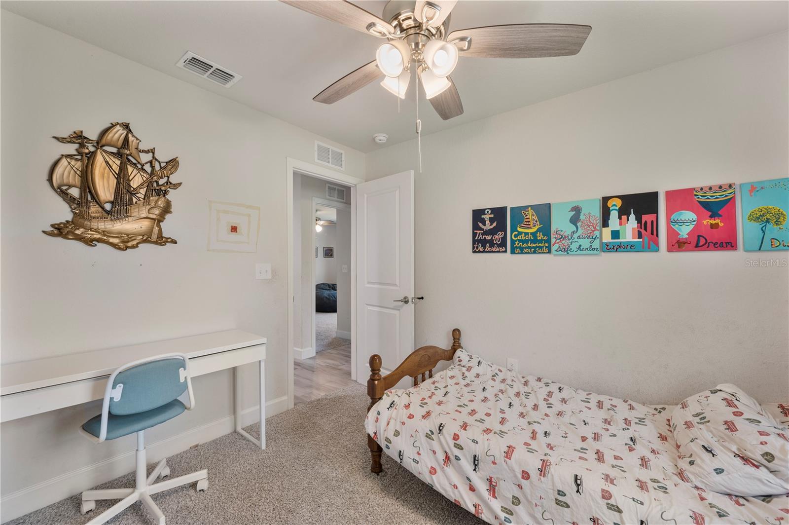 OAK GLEN - Residential