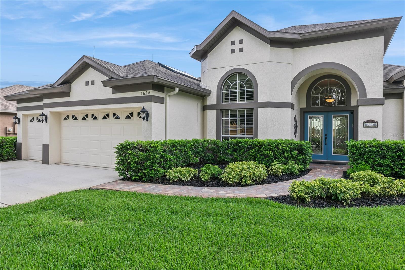 1624 CHERRY RIDGE DRIVE