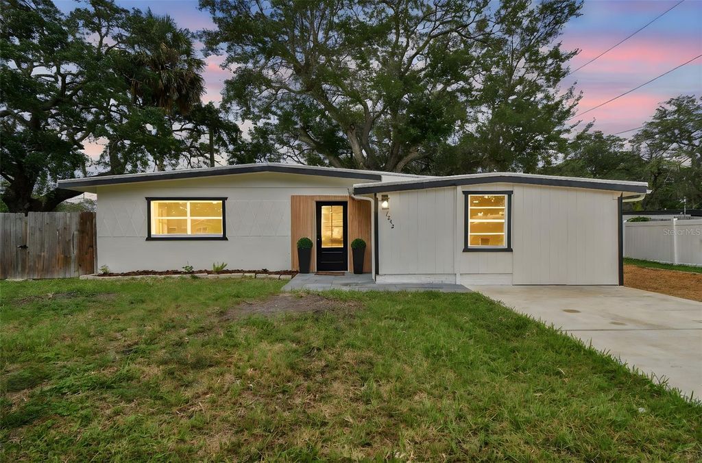 Photo of 7242 Oelsner Street, New Port Richey, FL 34652 (MLS # TB8426484)