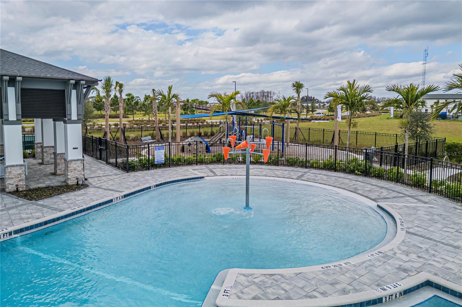 EDEN AT CROSSPRAIRIE - Residential Lease