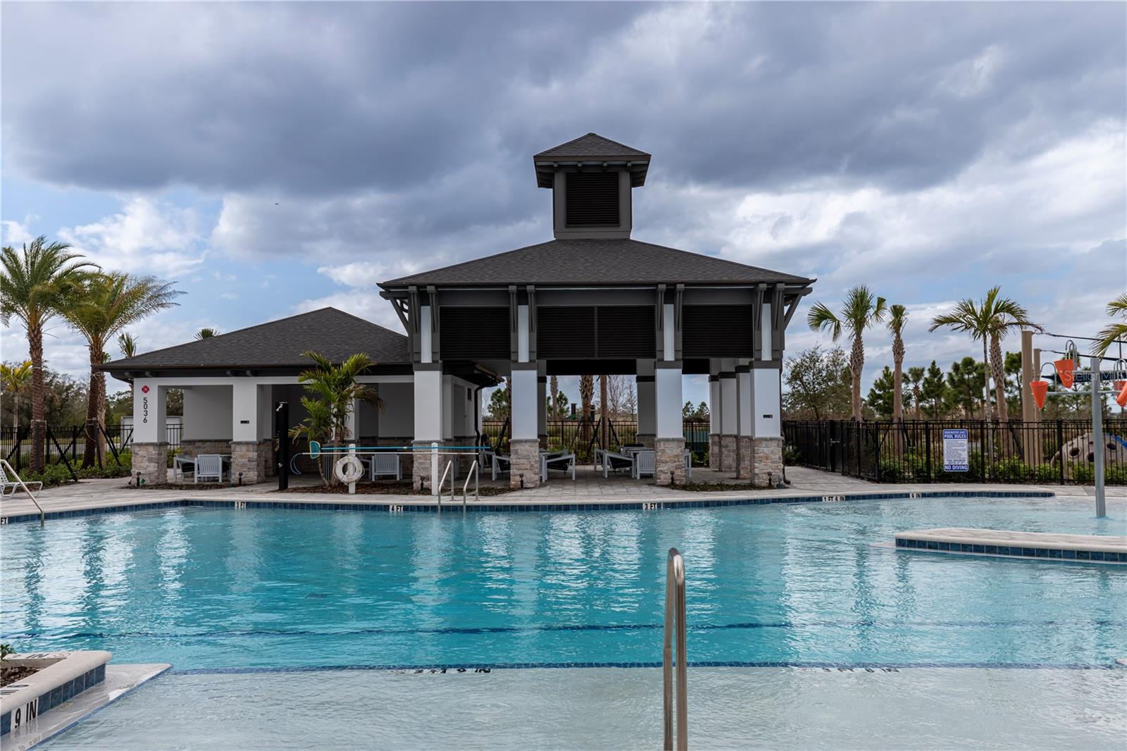 EDEN AT CROSSPRAIRIE - Residential Lease