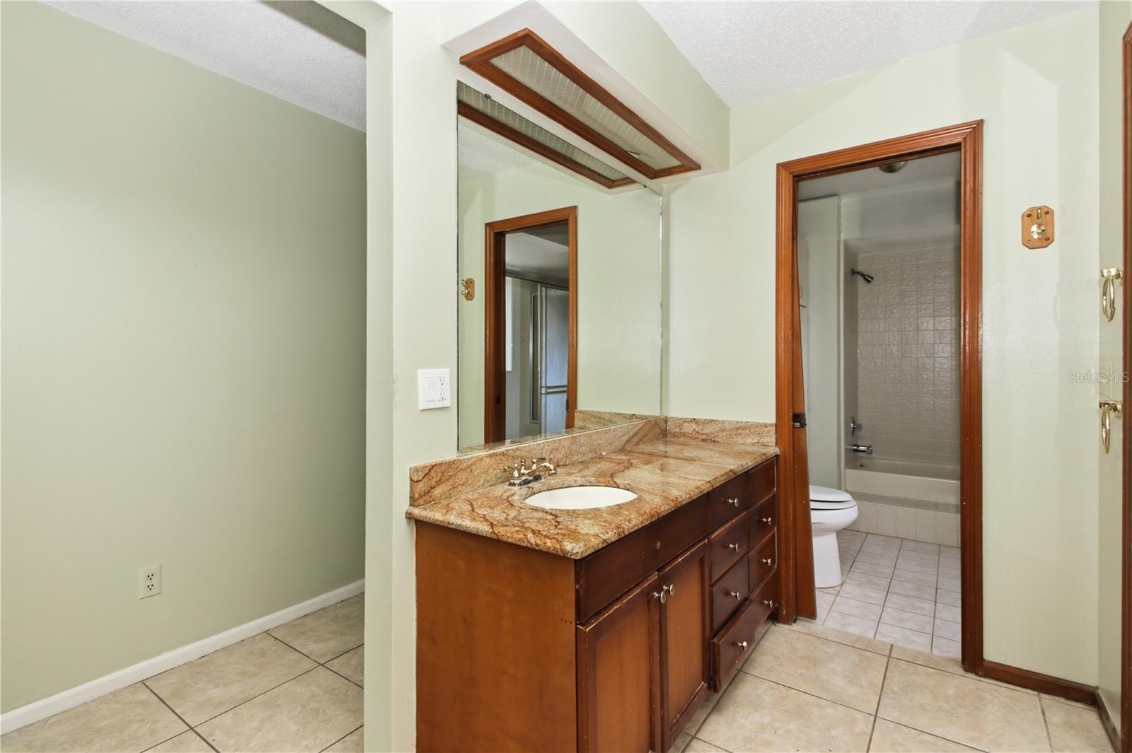 BEAR CREEK - Residential