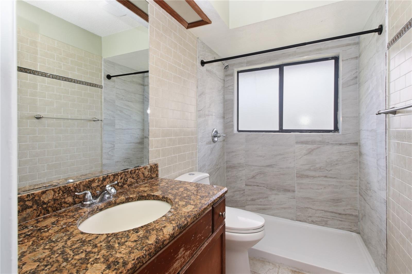 BEAR CREEK - Residential