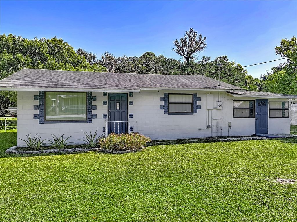Photo of 265 Tanner Street, New Smyrna Beach, FL 32168 (MLS # NS1086370)