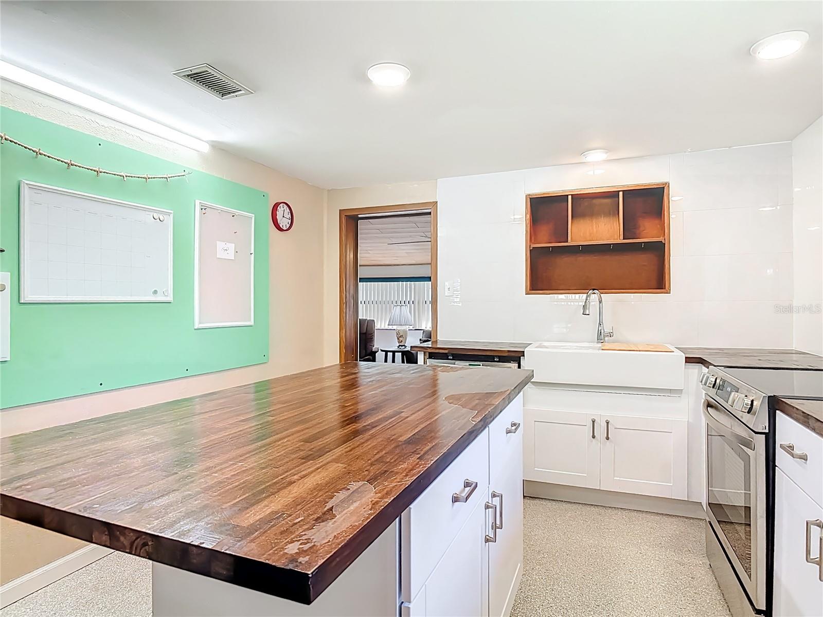 HAWLEY - Residential