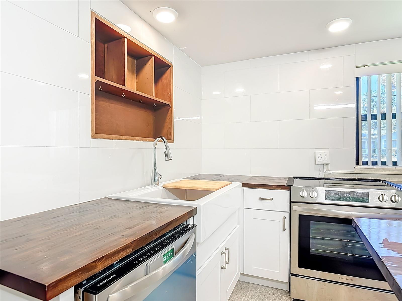 HAWLEY - Residential