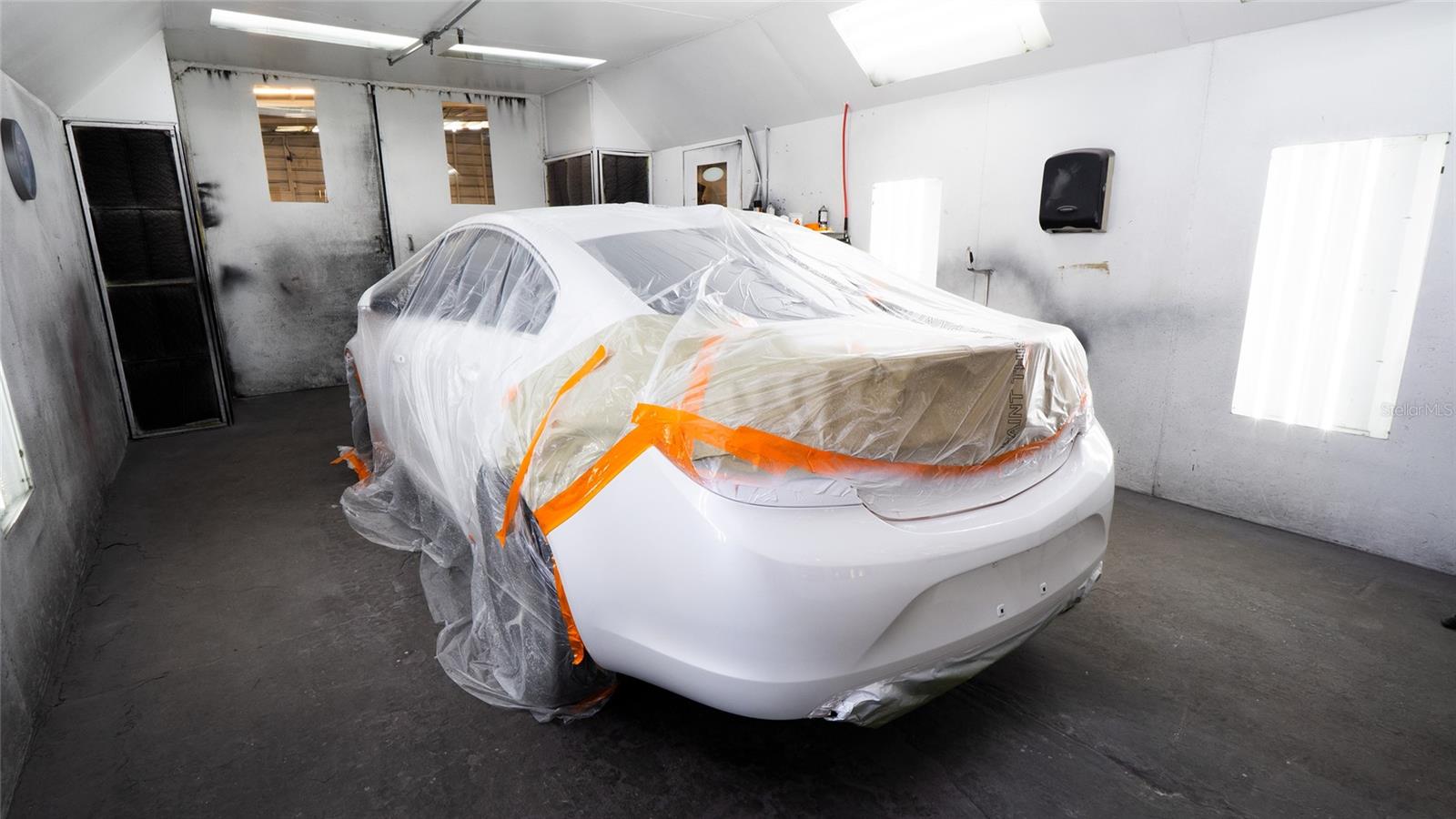 DREW PARK RE OF - Commercial Sale