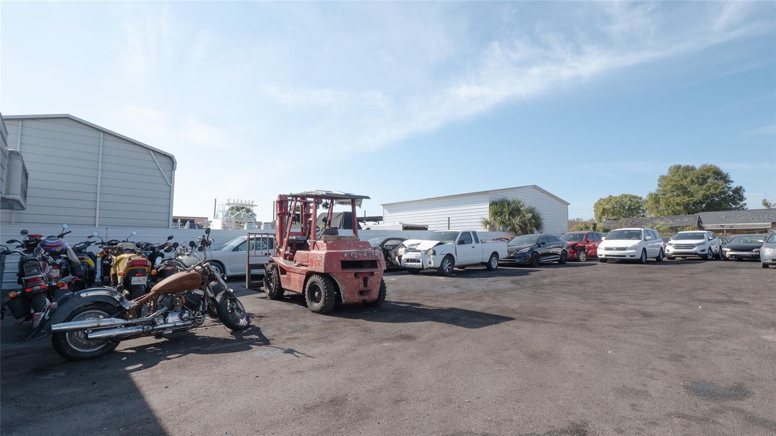 DREW PARK RE OF - Commercial Sale