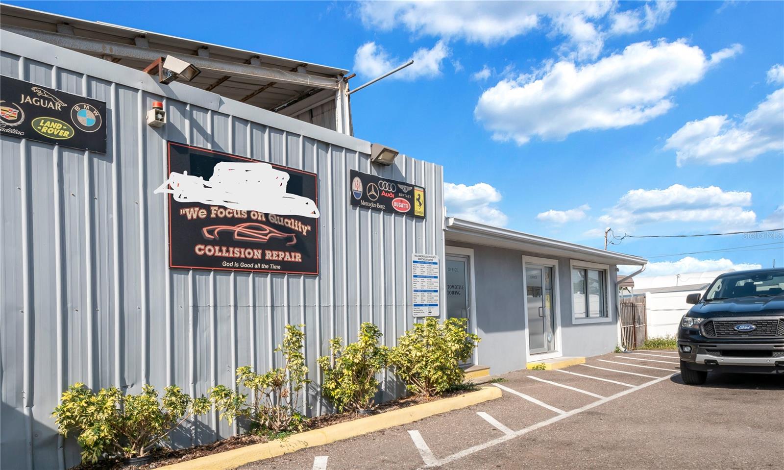 DREW PARK RE OF - Commercial Sale