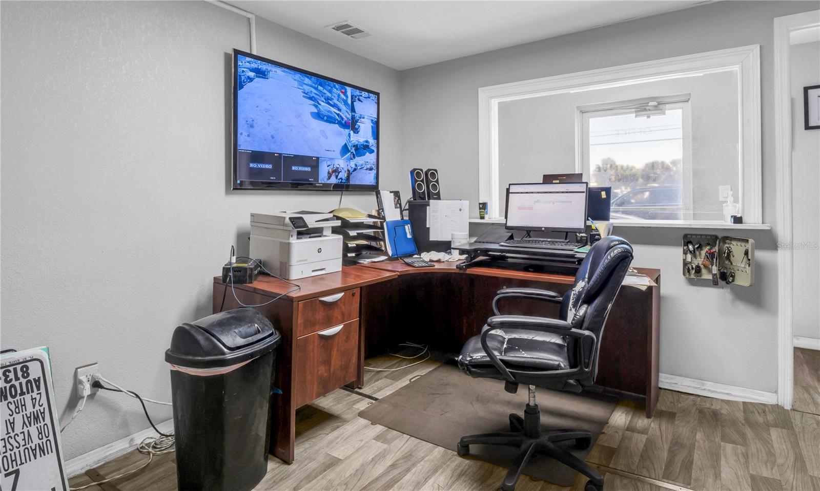 DREW PARK RE OF - Commercial Sale