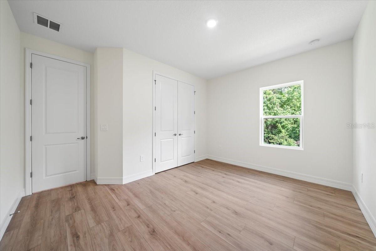 PORT CHARLOTTE SUB 24 - Residential Lease