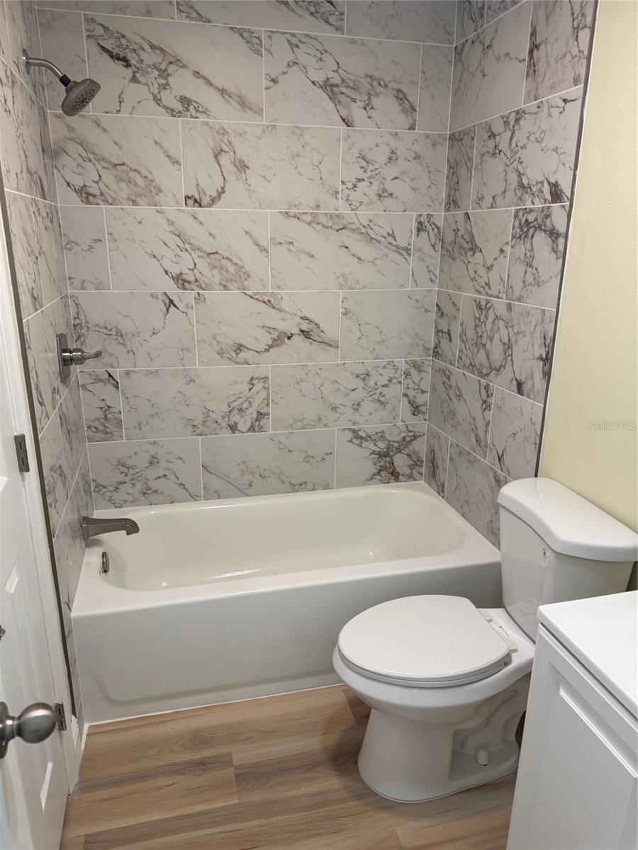 CEDARWOOD VILLAGE 1 - Residential