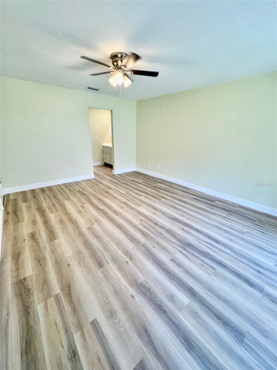 CEDARWOOD VILLAGE 1 - Residential