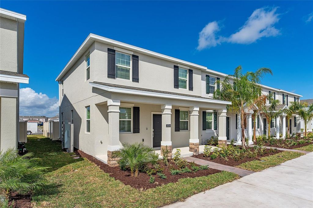 Photo of 2004 Tohoqua Boulevard, Kissimmee, FL 34744 (MLS # O6421359)