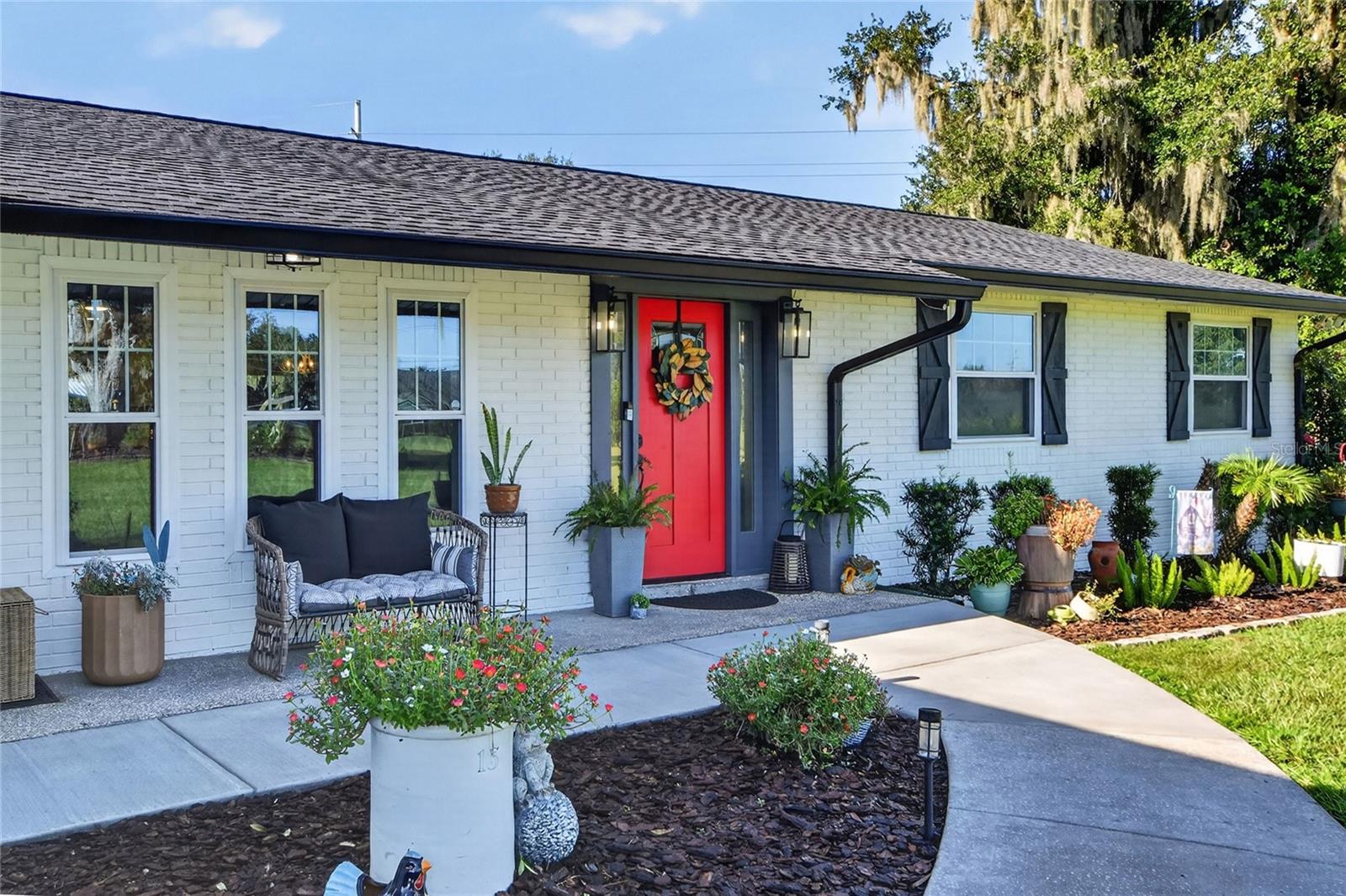 4220 HOWELL LANE