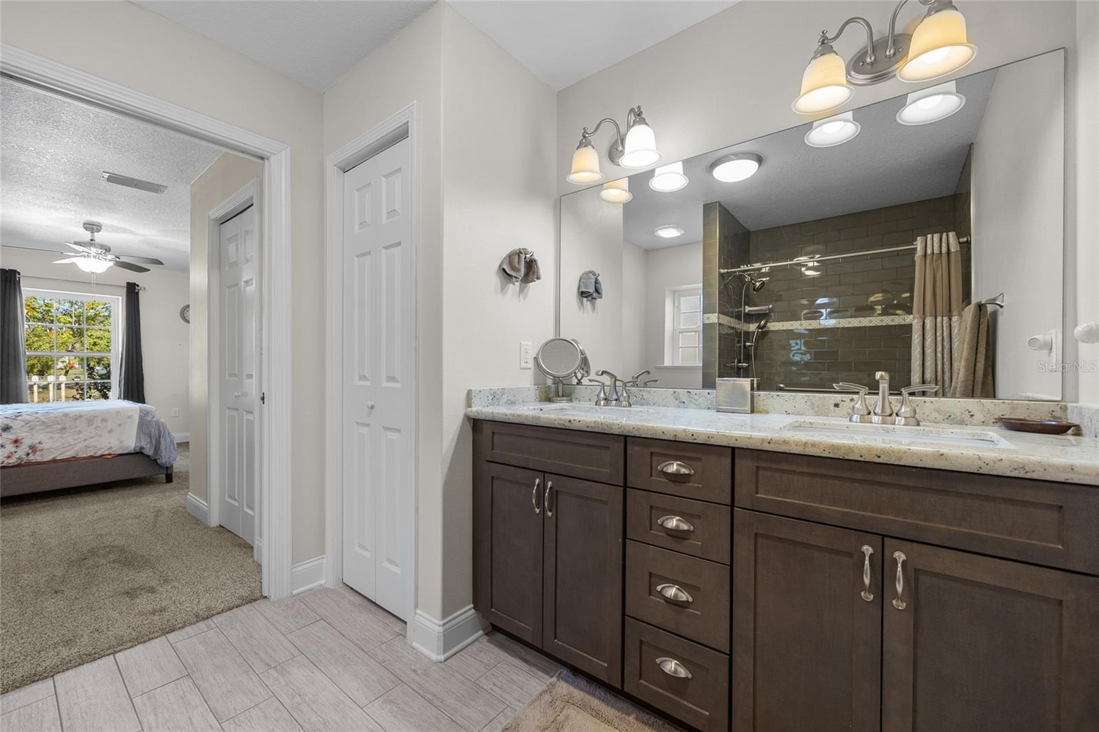 TOWN/BELL - Residential