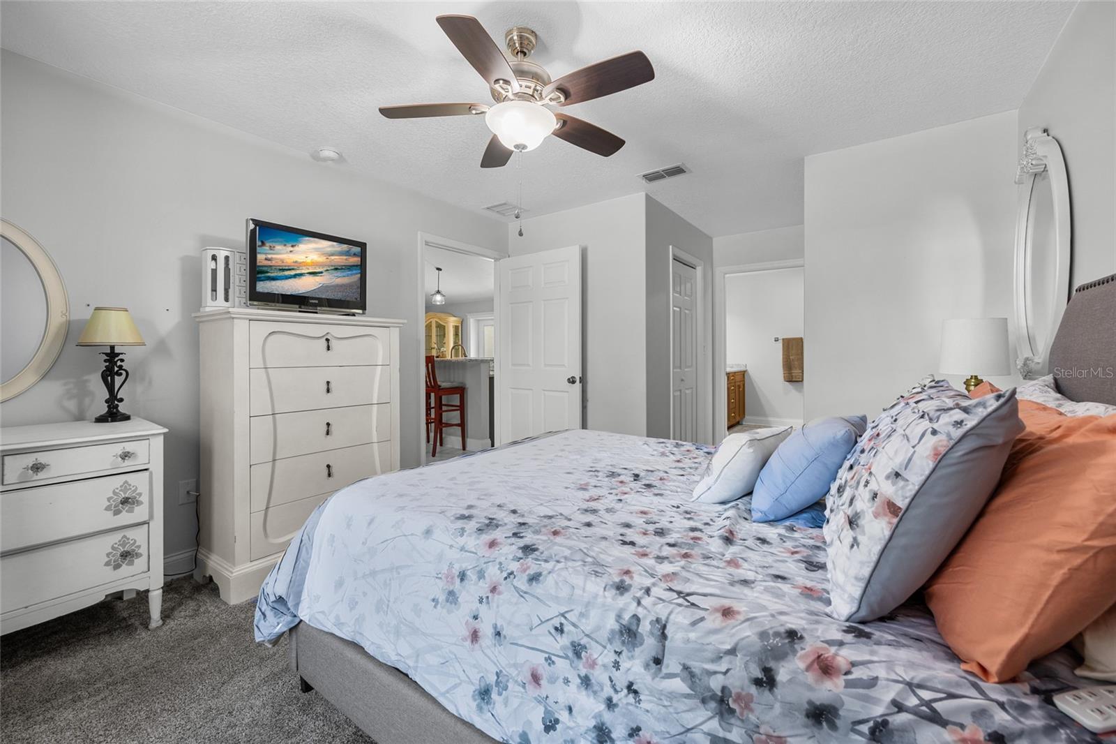 TOWN/BELL - Residential