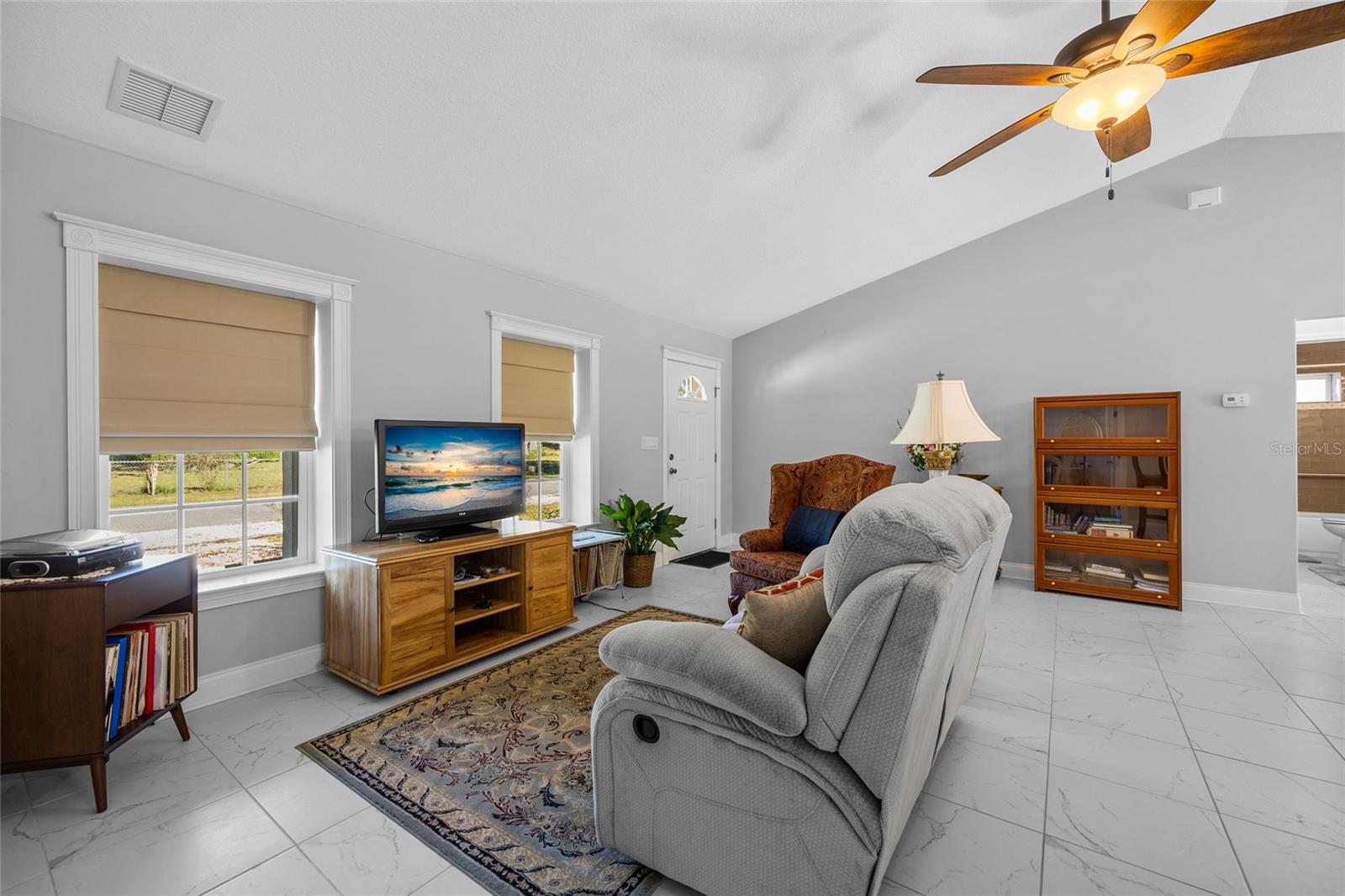 TOWN/BELL - Residential