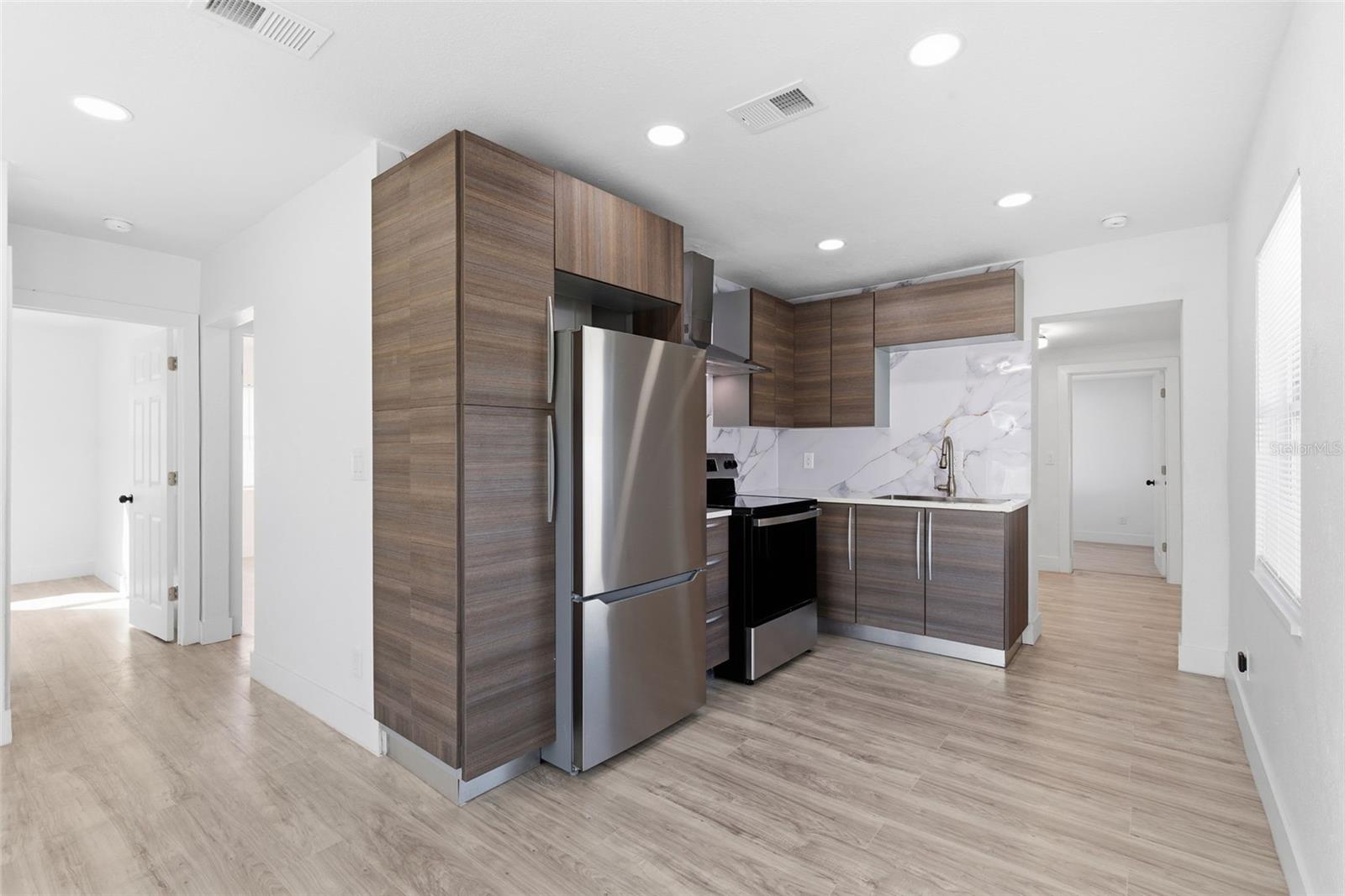 FORREST HILL NELLIE M DAVIS - Residential