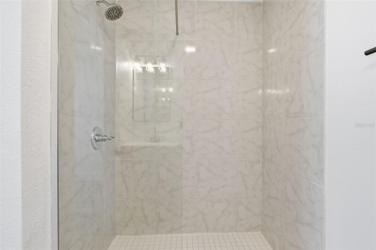 FORREST HILL NELLIE M DAVIS - Residential