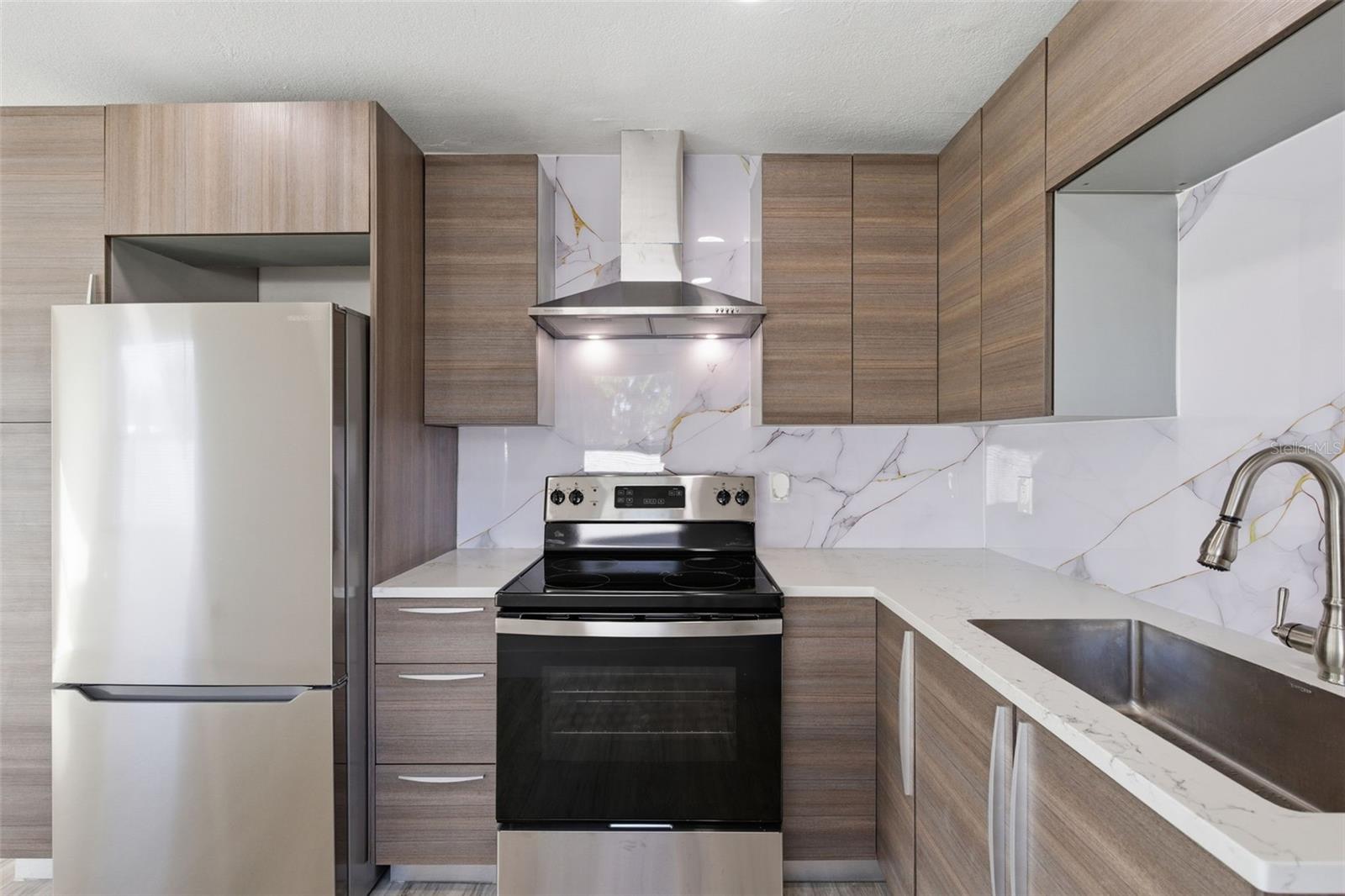 FORREST HILL NELLIE M DAVIS - Residential