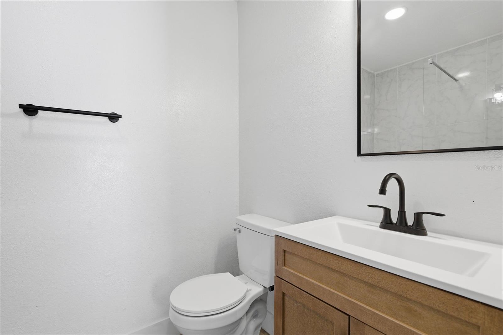 FORREST HILL NELLIE M DAVIS - Residential