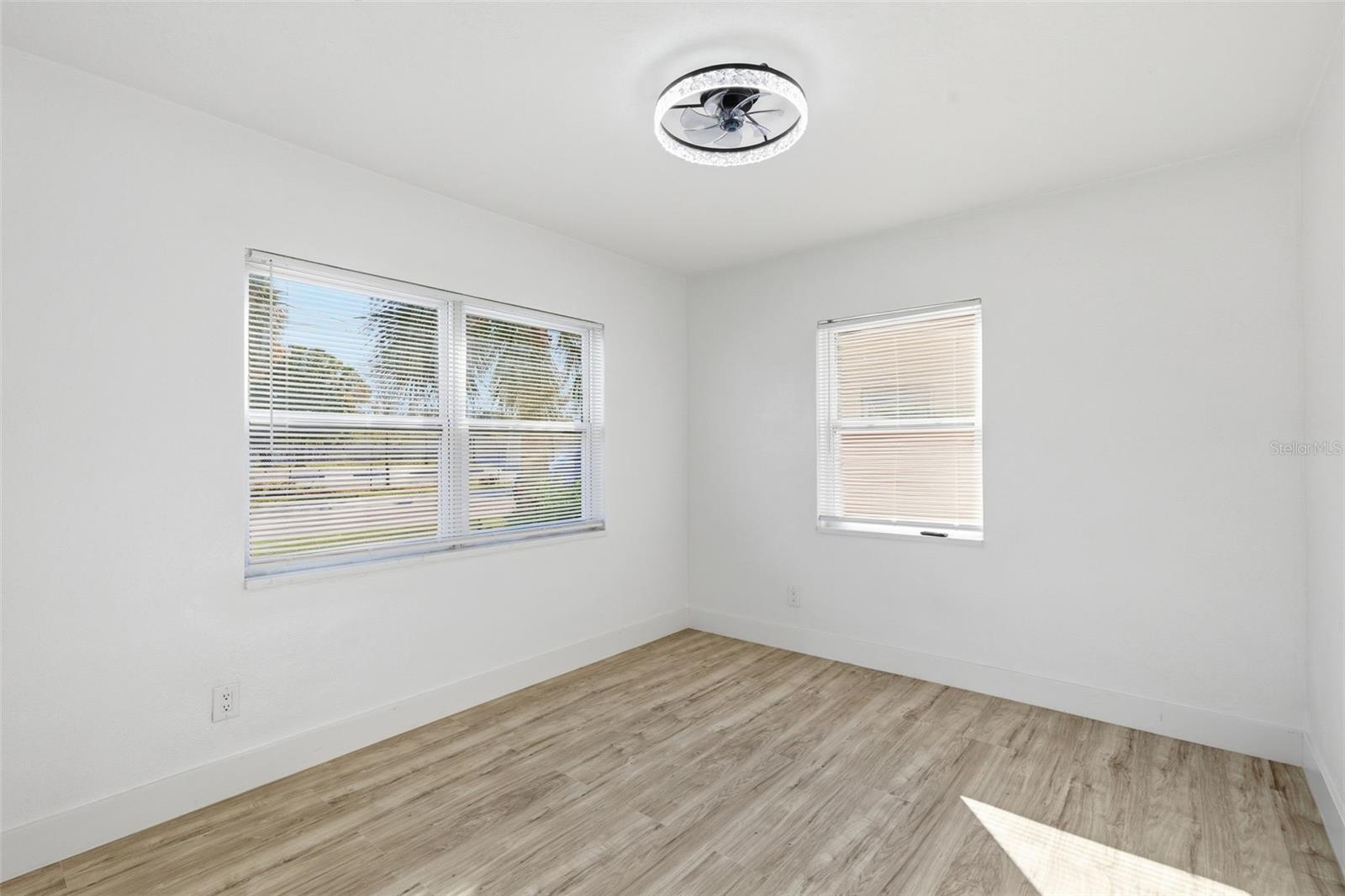 FORREST HILL NELLIE M DAVIS - Residential