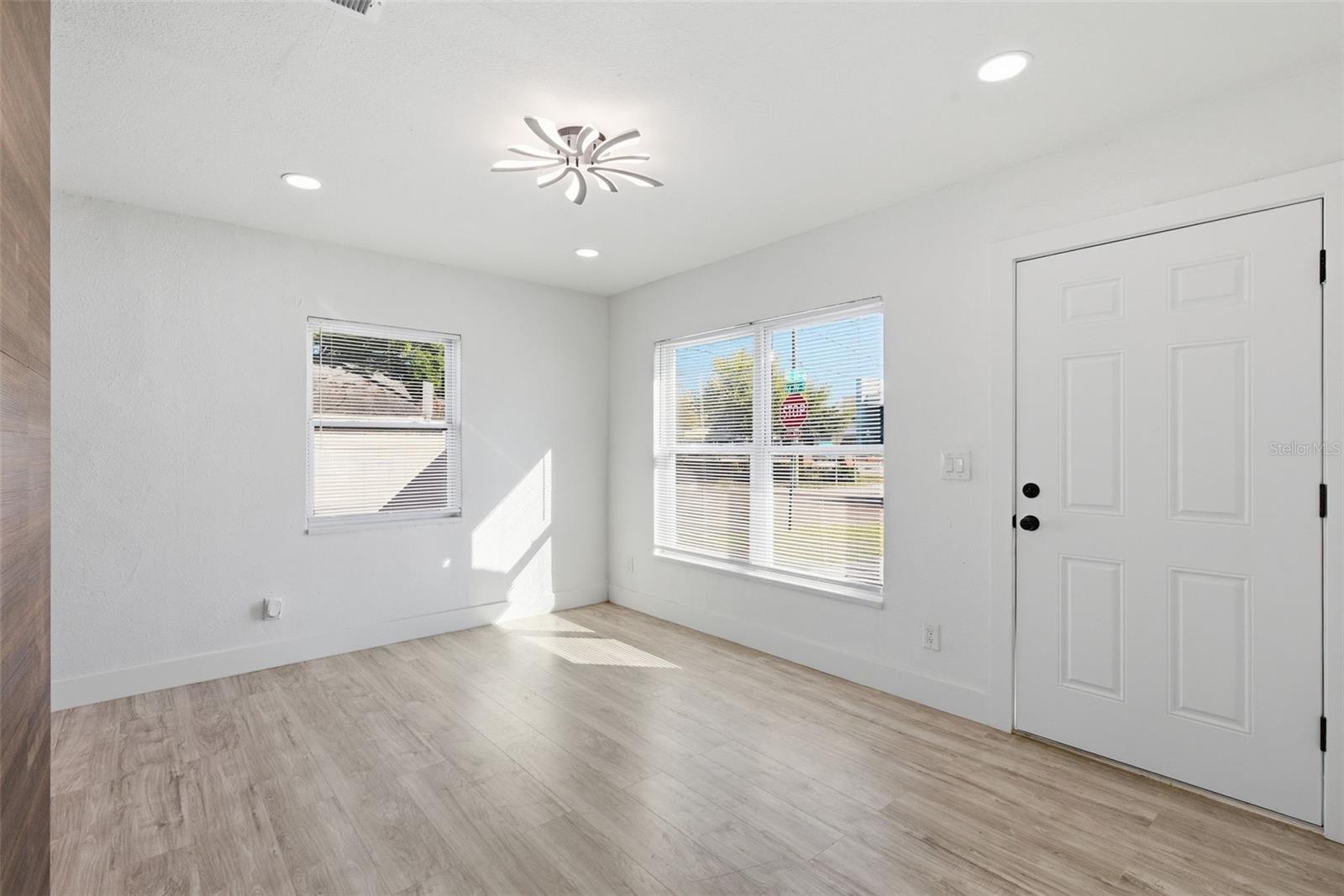 FORREST HILL NELLIE M DAVIS - Residential