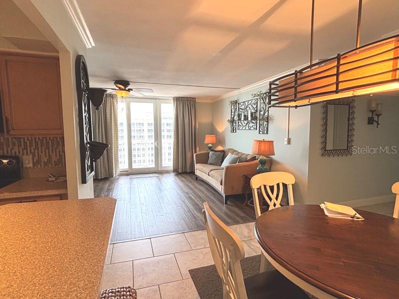 TOWERS - Residential