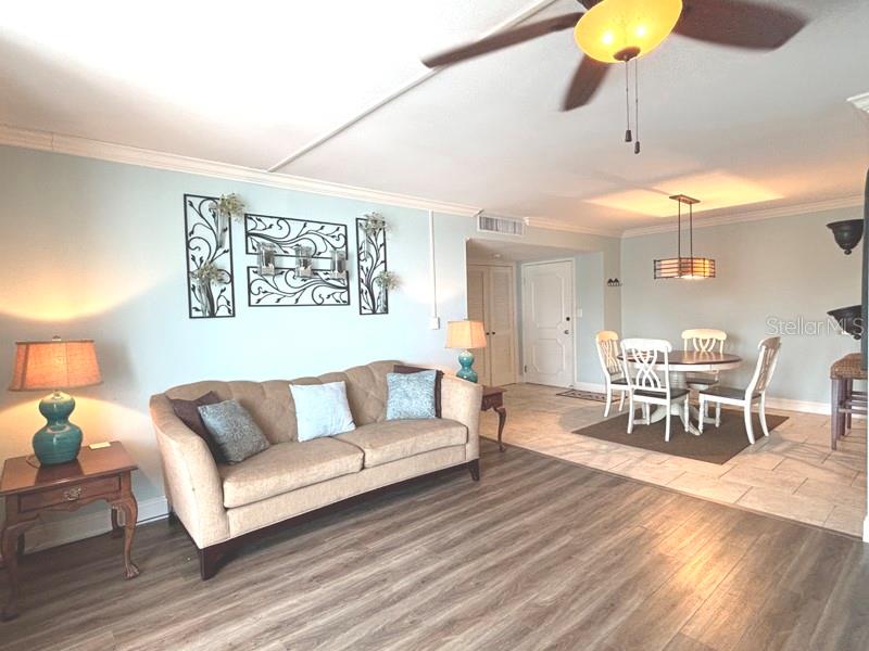 TOWERS - Residential