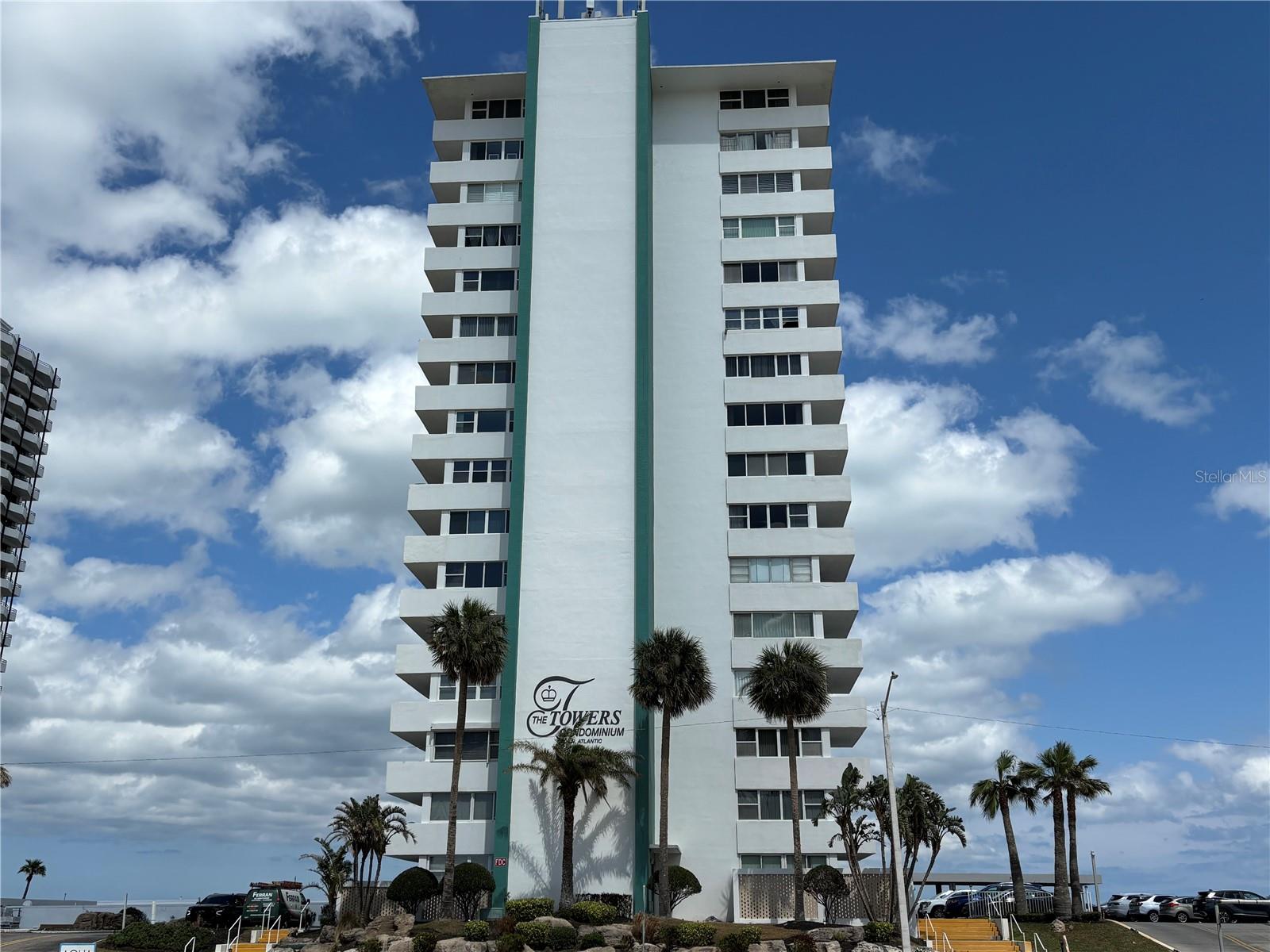 TOWERS - Residential