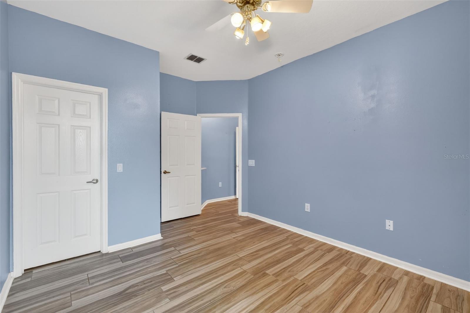 ARROWHEAD PH 02 - Residential